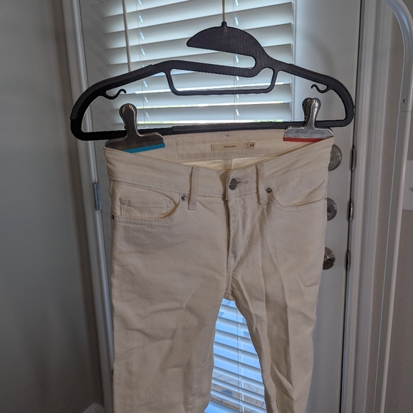 Levi's 711 Skinny White Jeans Size 24 - Picture 10 of 10